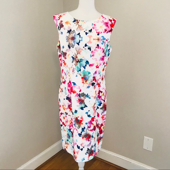 Tahari Dresses & Skirts - Tahari Floral Dress